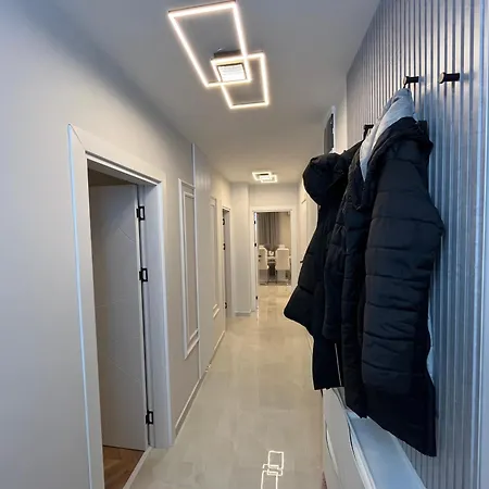 Διαμέρισμα Luxury Crown